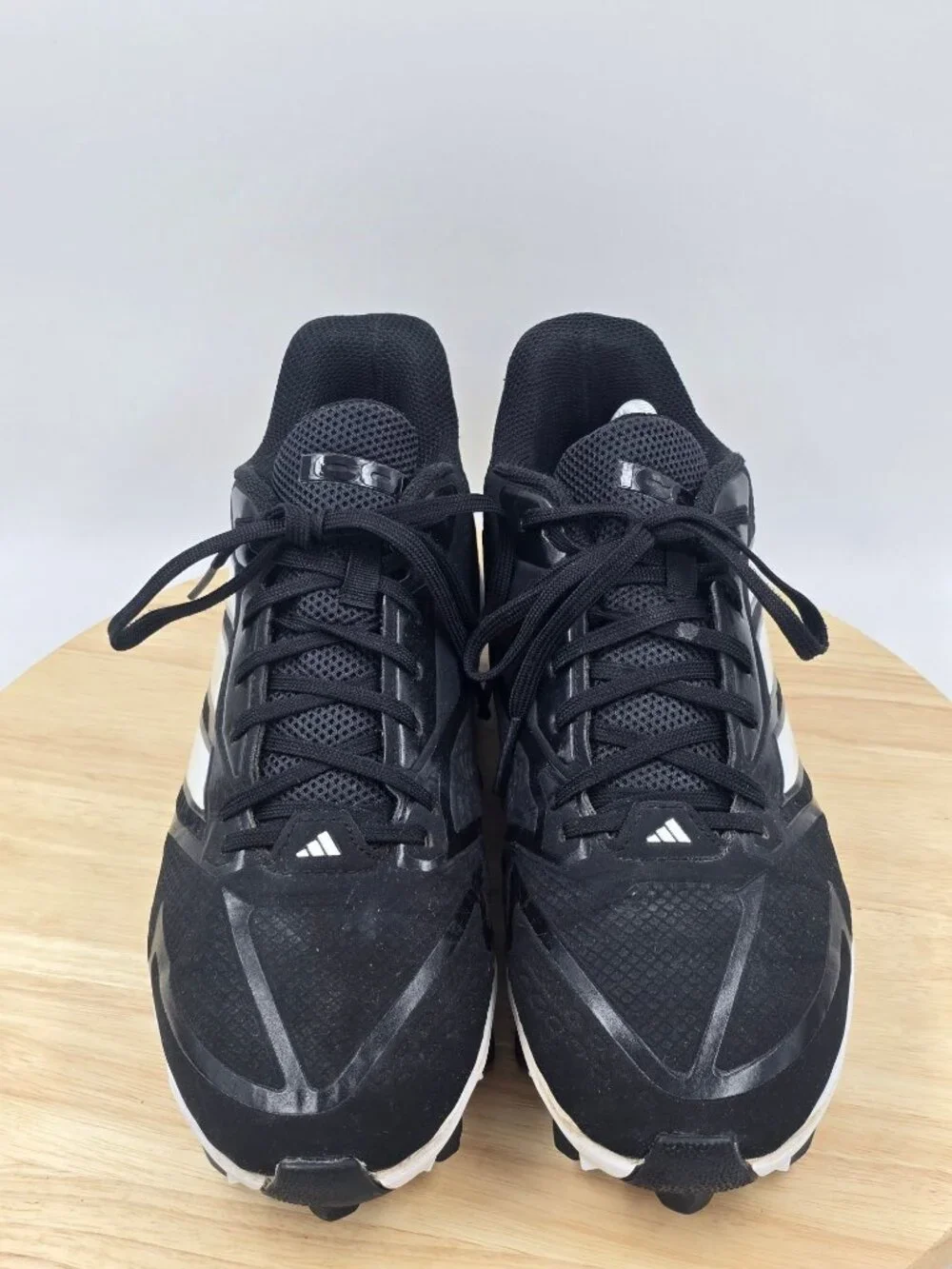 adidas icon md